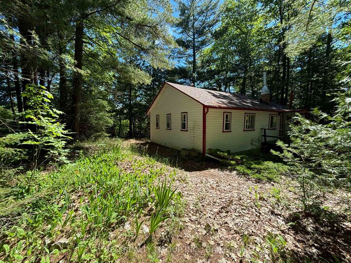 Property Photo: 195 Sunnidale Road S ON L9Z 2T3
