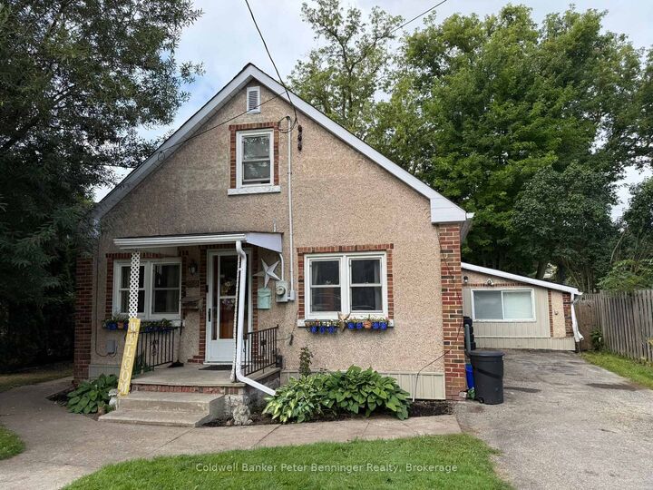 Property Photo: 552 11th Avenue ON N4N 2S4