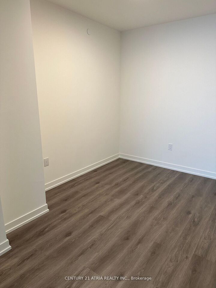 Property Photo:  138 Downes Street 5508  ON M5E 0E4 