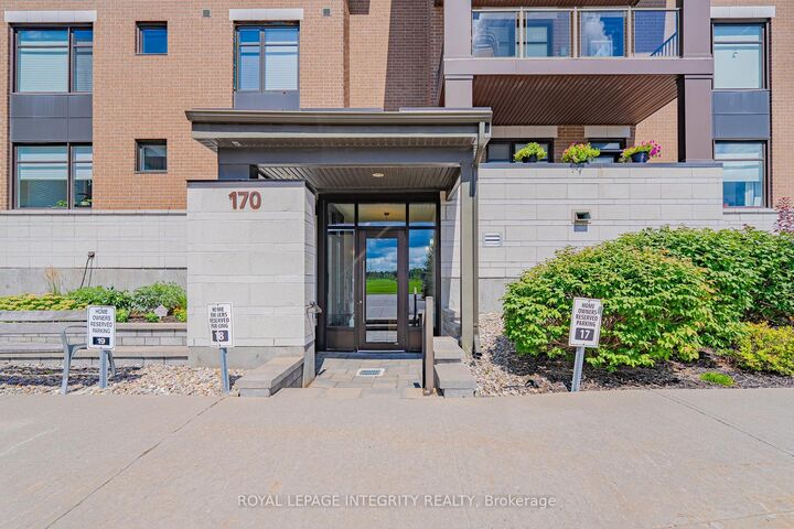 Property Photo: 170 Guelph Private 303 ON K2T 0J5
