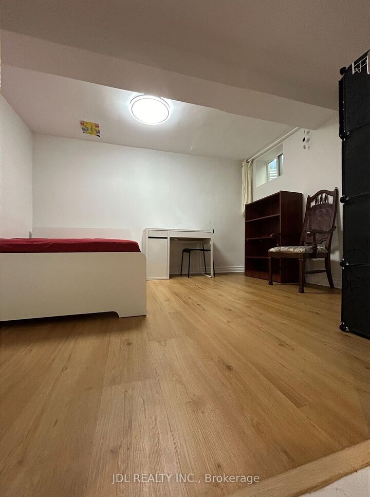 Property Photo:  10 Apache Tr Trail Suite A Bsmt  ON M2H 2H7 