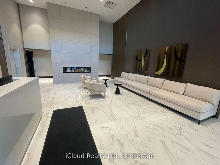 Property Photo: 470 Gordon Krantz Avenue 319 ON L9E 1Z3