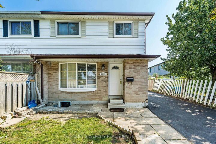 Photo de la propriété:  7635 Anaka Drive  ON L4T 3H8 