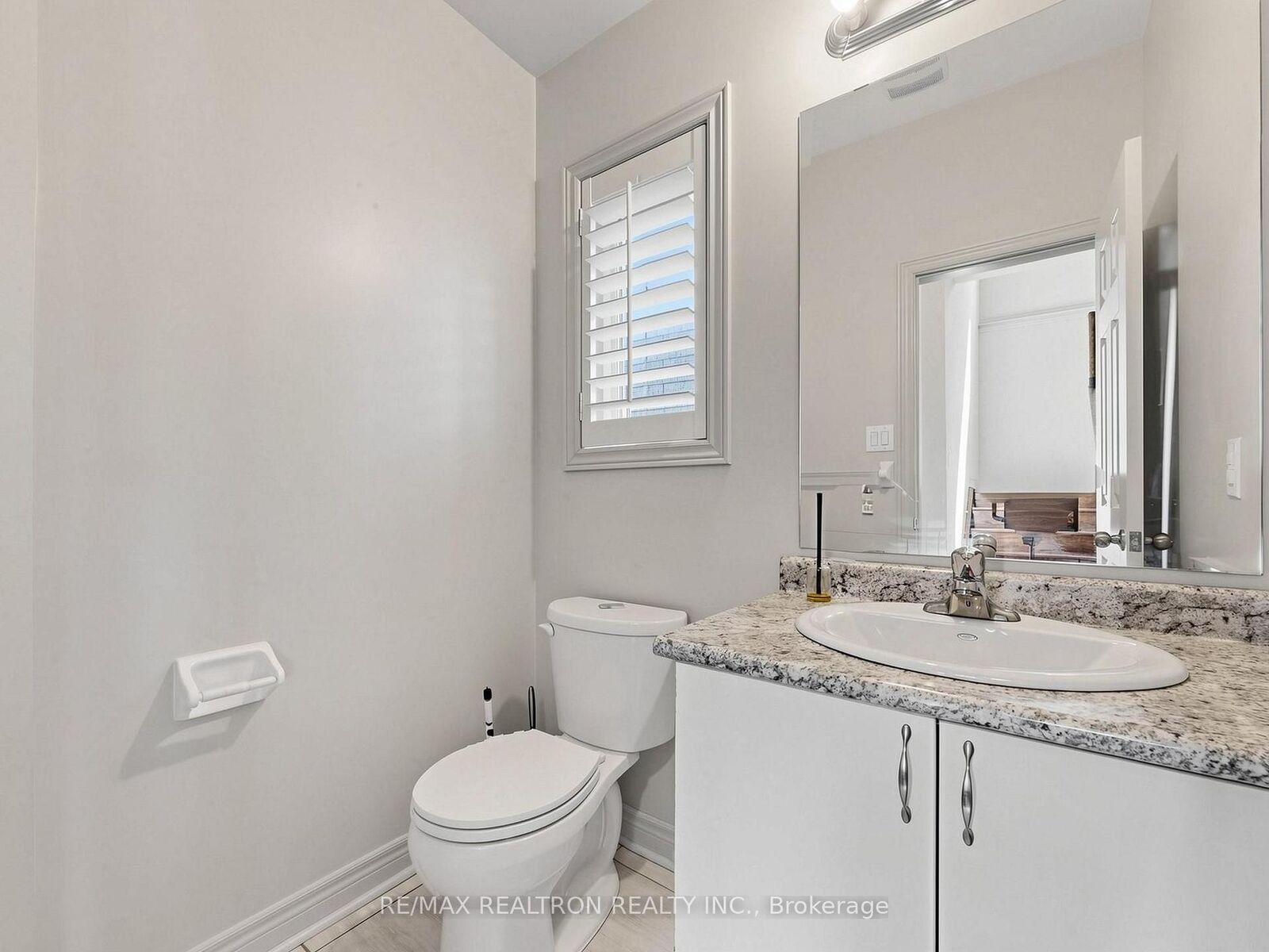 Property Photo: 59 Jevons Drive ON L1Z 0T6