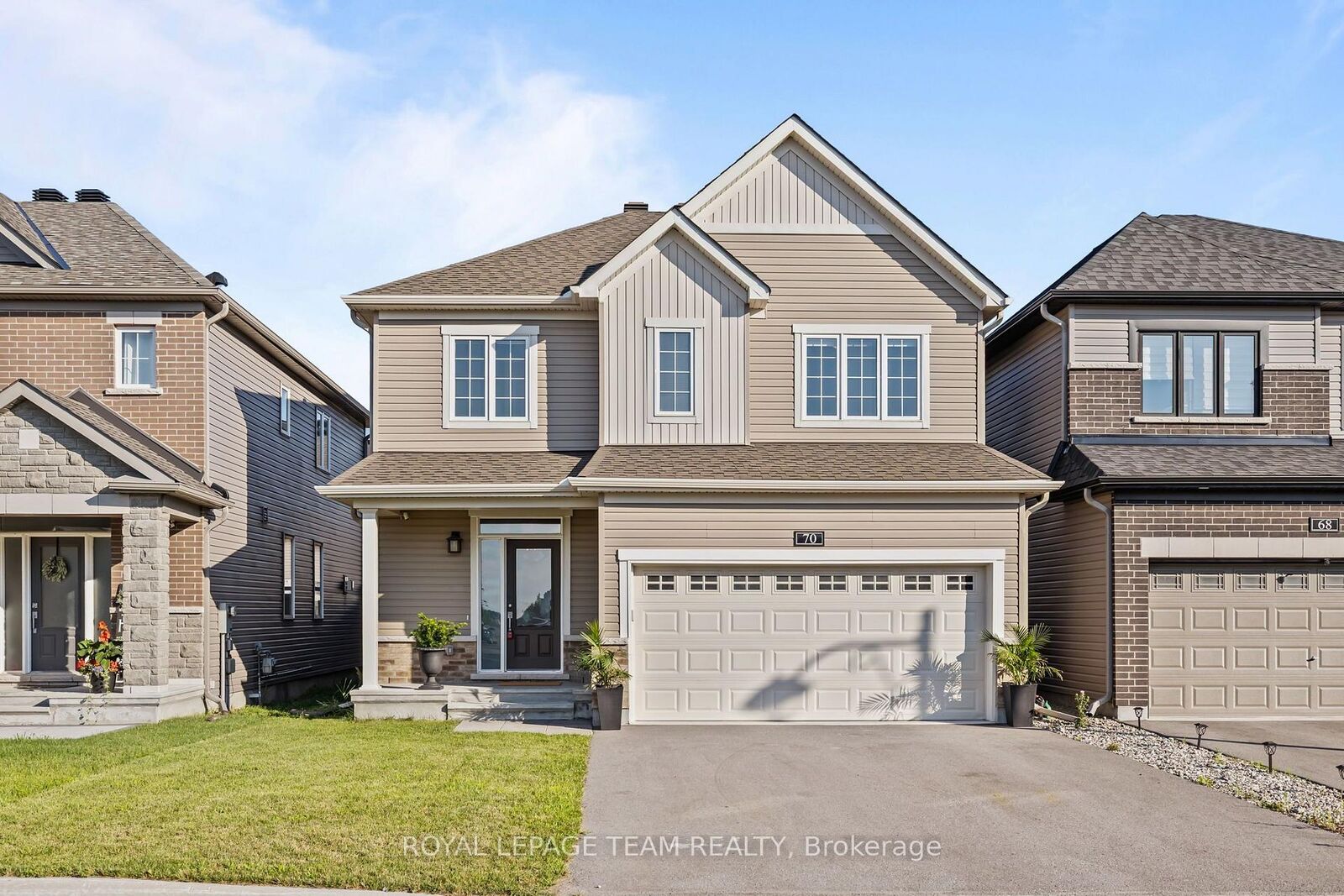 Property Photo: 70 Ralph Erfle Way ON K2J 6V5