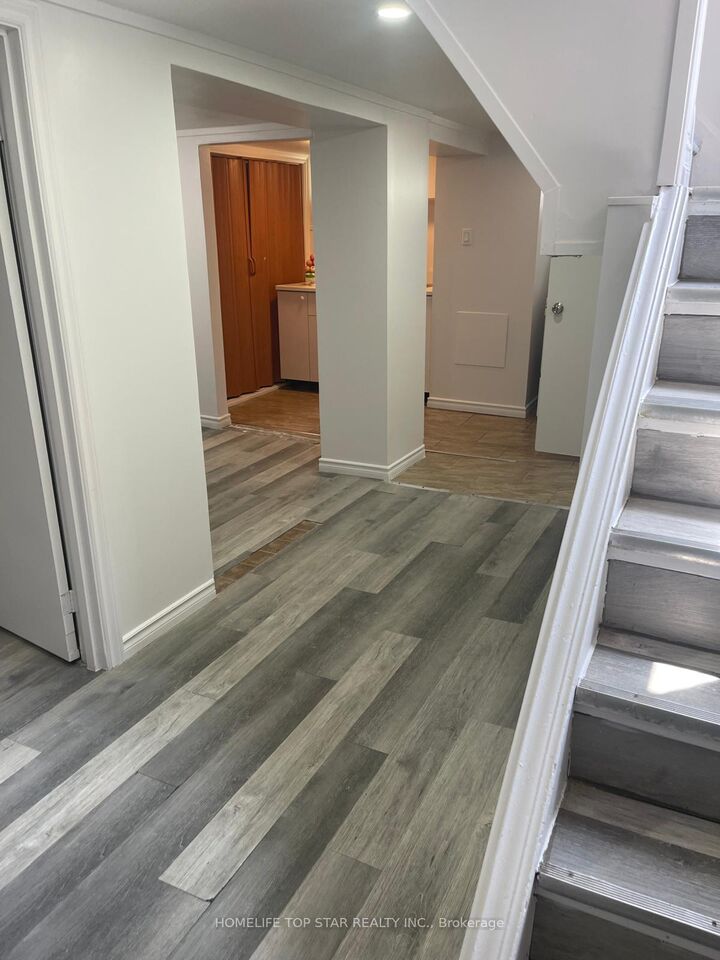 Property Photo: 50 Chestnut Crescent ON M1L 1Y5