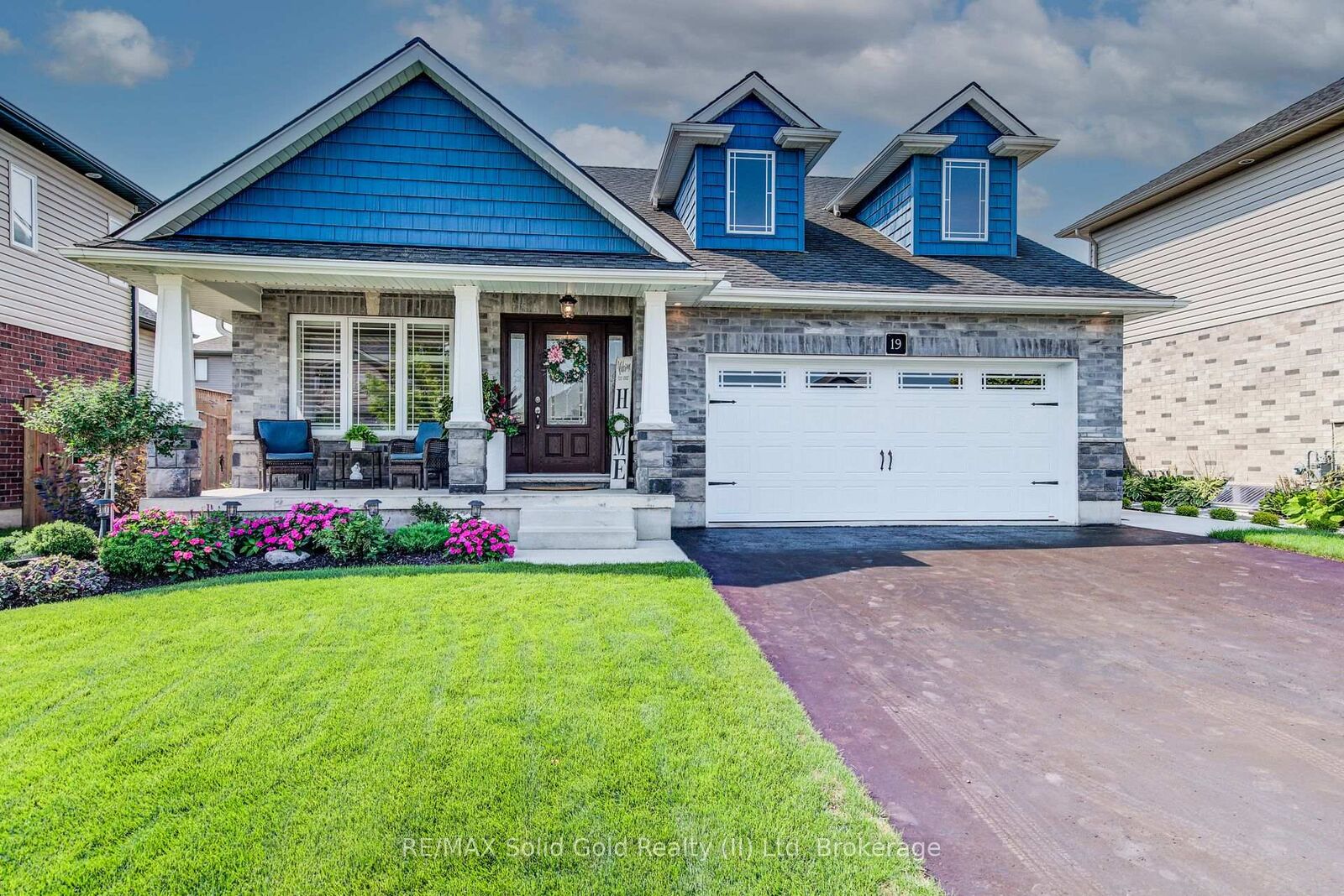 Property Photo: 19 Lock Street ON N0J 1M0