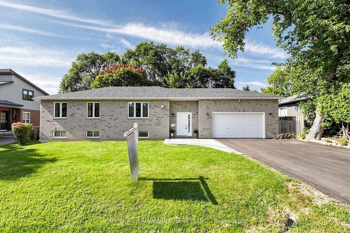 328 Winnifred Drive — photo 1
