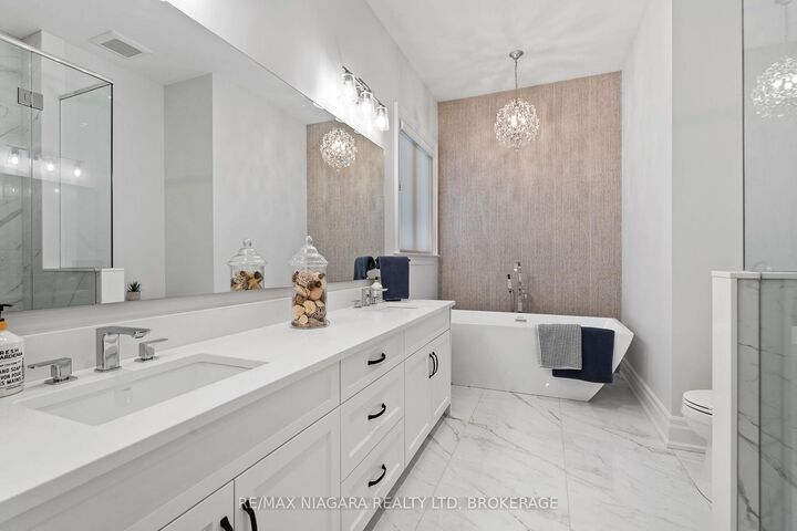 Property Photo:  107 Millpond Road  ON L0S 1J1 