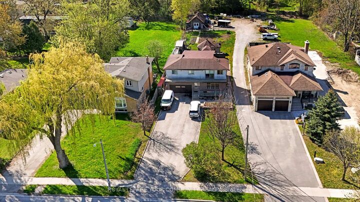 Property Photo: 197 Douglas Road ON L4E 3H5