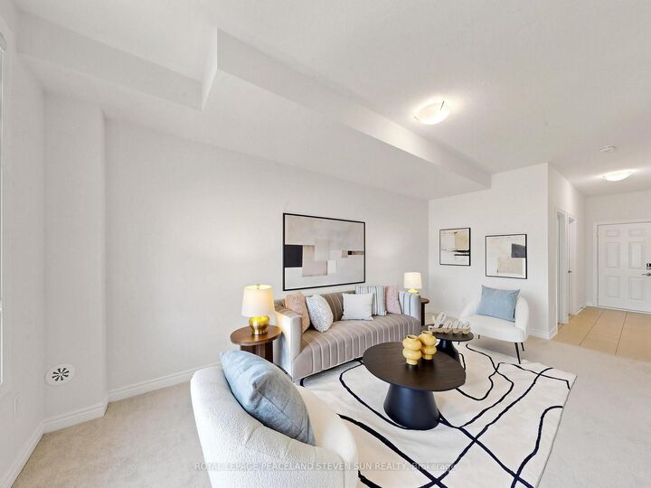Property Photo: 17 Mumbai Drive ON L3S 0G1