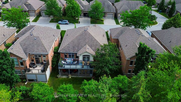 Property Photo: 195 Ridge Way ON L9R 0K5