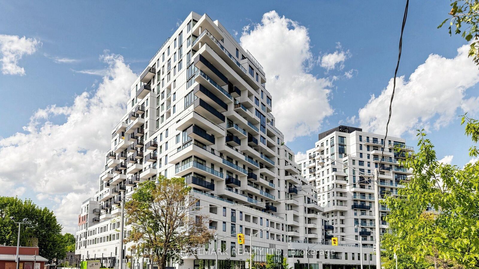 Property Photo: 1050 Eastern Avenue 823 ON M4L 0B7