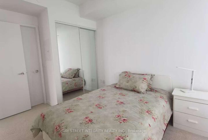 Property Photo:  238 Simcoe Street 2508  ON M5T 0E2 