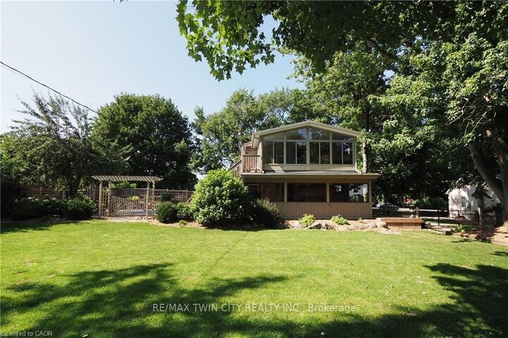Property Photo: 97 Hwy 2, Rr1 Road ON N0J 1V0