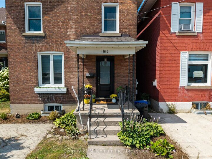 Property Photo: 1186 2nd Avenue W ON N4K 4N2
