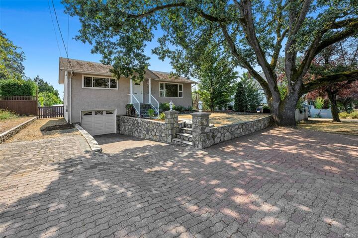 3107 Harriet Rd — photo 1