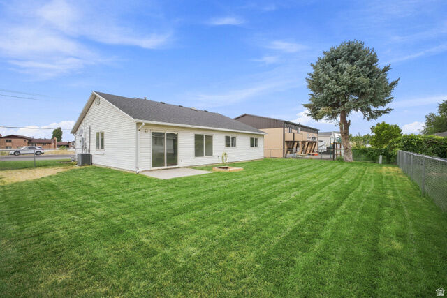 Property Photo:  5084 S 3500 W  UT 84067 
