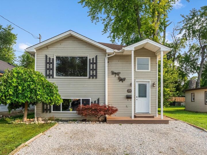 Property Photo: 294 Erieview Drive ON N9Y 1M4