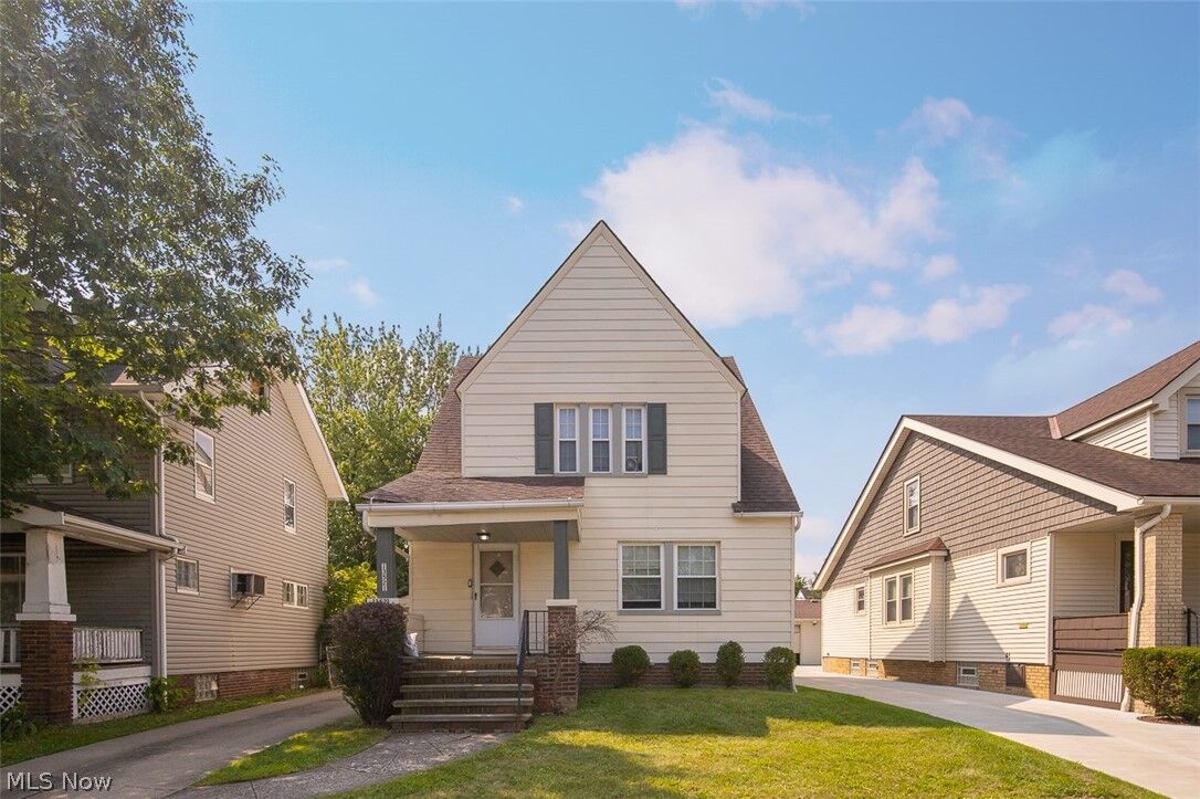 Property Photo: 13521 West Avenue OH 44111