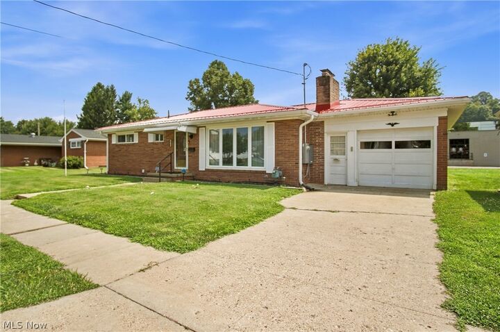 Property Photo: 1038 Talley Avenue OH 43701