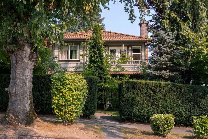 Property Photo: 2183 Napier Street BC V5L 2P1