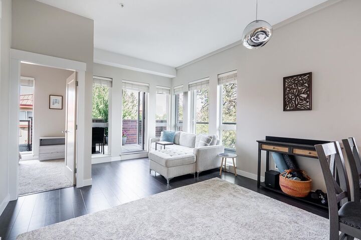 Property Photo: 2214 Kelly Avenue 405 BC V3C 1X9