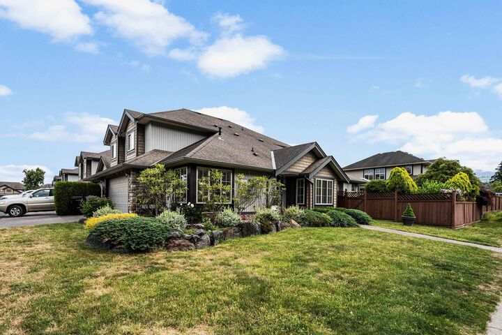 Property Photo: 44523 McLaren Drive 74 BC V2R 0C2
