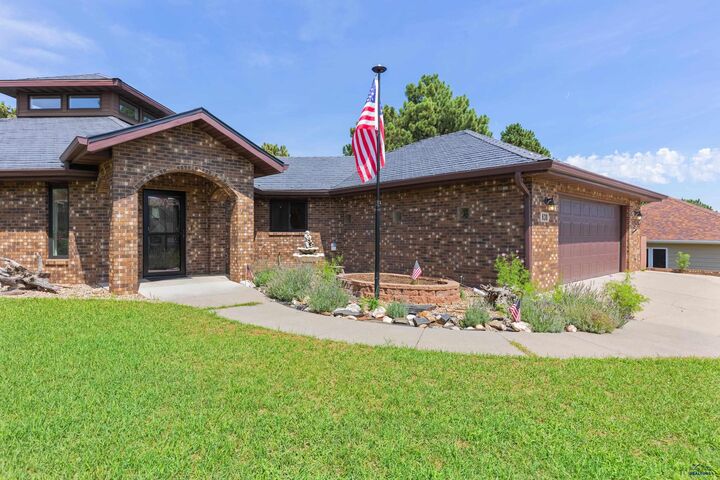 Property Photo: 636 Texas SD 57701