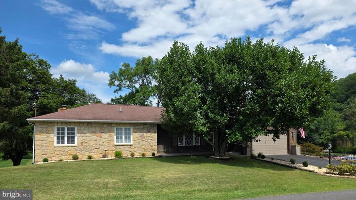 Property Photo:  12307 Henry Drive SW  MD 21502 
