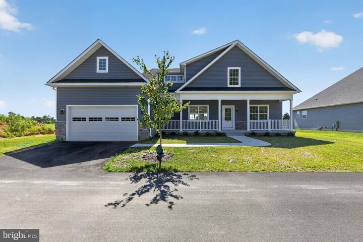 Property Photo: 818 Bethel Church Road DE 19709