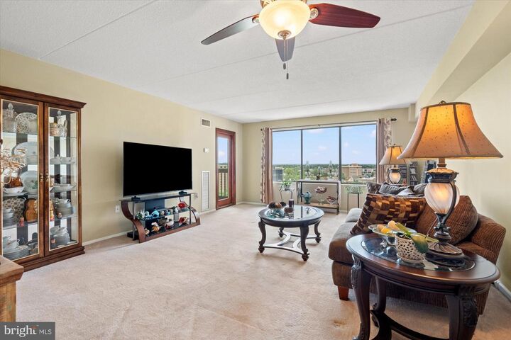Property Photo:  6300 Stevenson Avenue 1120  VA 22304 