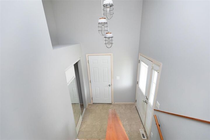 Property Photo:  321 Greentree Drive  MB R0A 0R0 