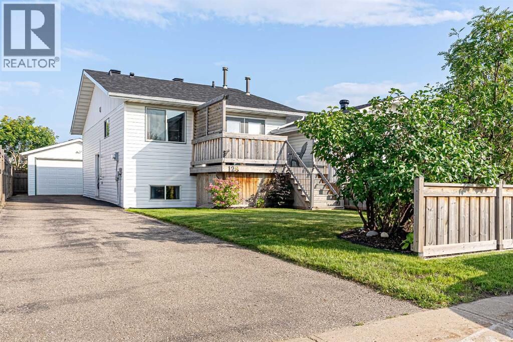 Property Photo: 128 Cornwall Drive AB T9K 1B6