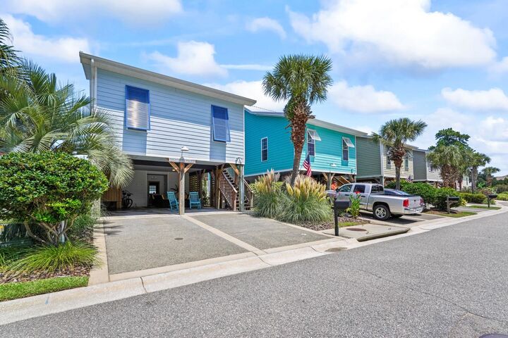Property Photo:  72 Weatherboard Ct.  SC 29585 