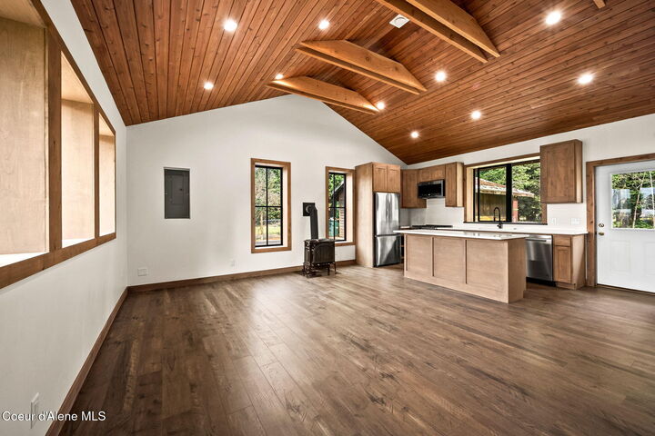 Property Photo:  167 E Dakota Ave  ID 83835 