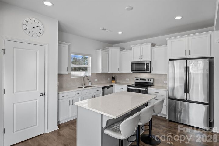 Property Photo:  2502 Waverly Drive  NC 28112 