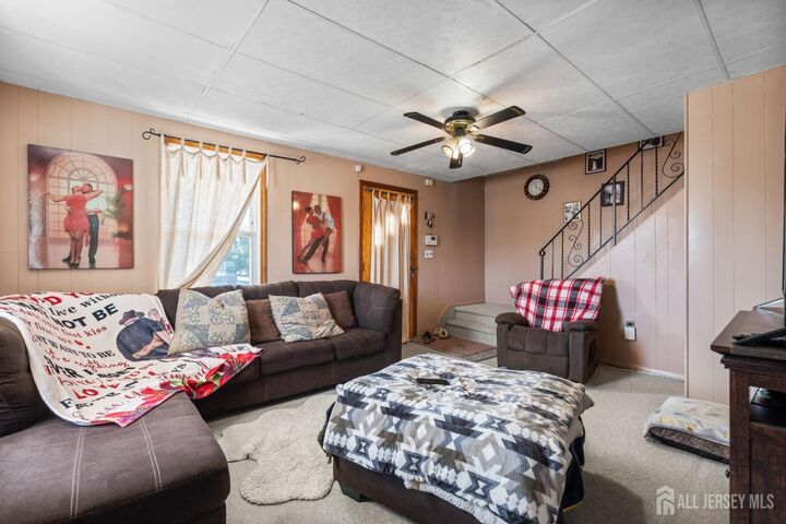 Property Photo:  11 Charles Street  NJ 08882 