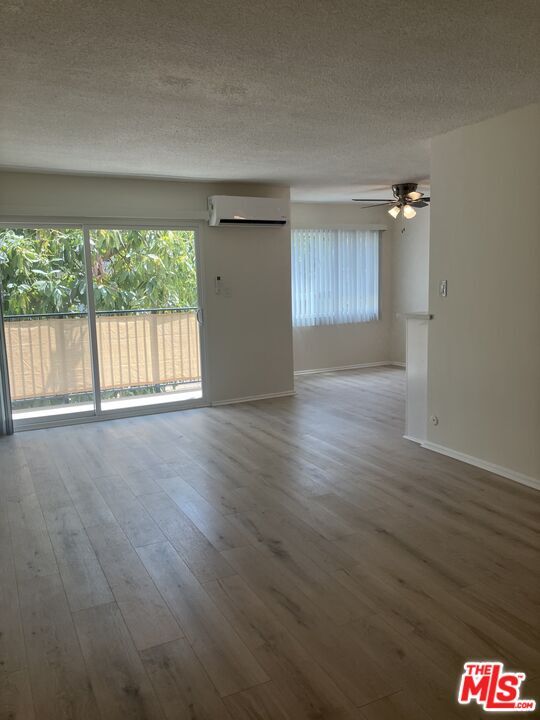 Property Photo:  7521 Hampton Ave, Unit 303  CA 90046 