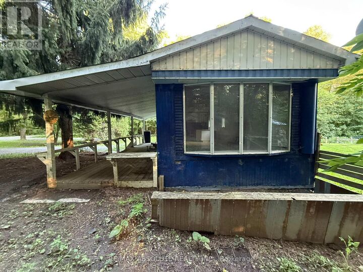 Property Photo:  3205 7th Concession Road  ON K0A 2X0 