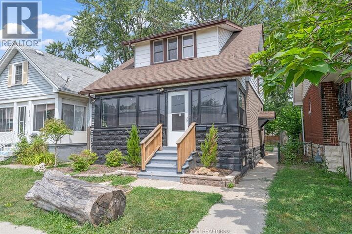 Property Photo:  982 Elm Avenue  ON N9A 5H5 