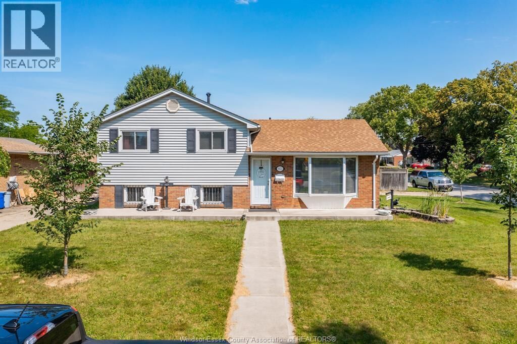 Property Photo:  5122 Colbourne Drive  ON N8T 1T8 