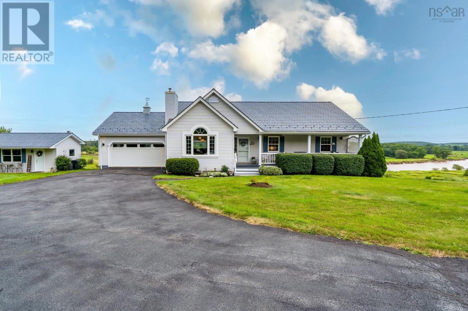 Property Photo: 66 Highway 224 NS B0N 2H0