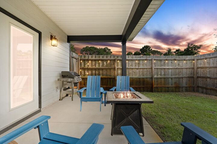Property Photo:  2311/2313 Anne Avenue  FL 32408 