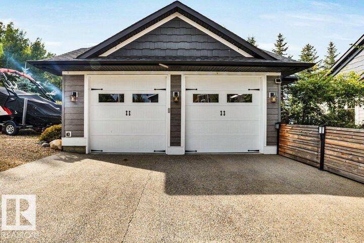 Property Photo: 180 Crystal Springs Drive AB T0C 2V0