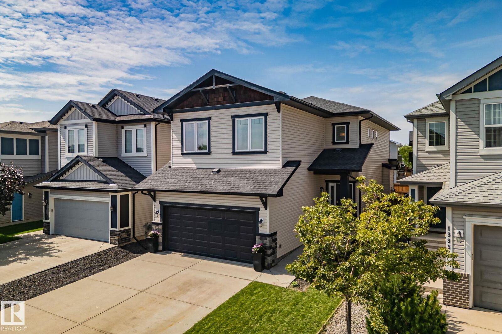 Property Photo:  1337 Secord Landing NW  AB T5T 5W7 