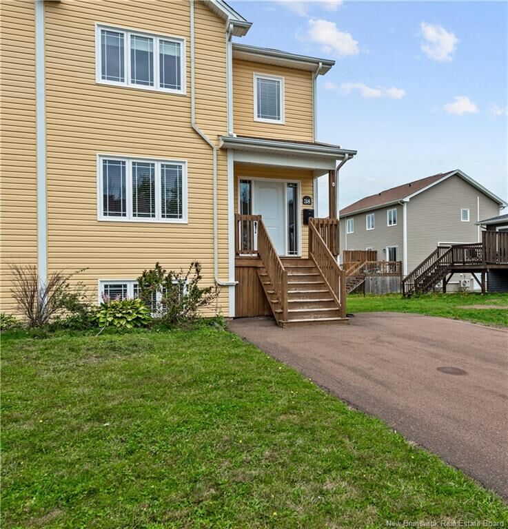Property Photo: 38 Caspian Court NB E1G 1X8