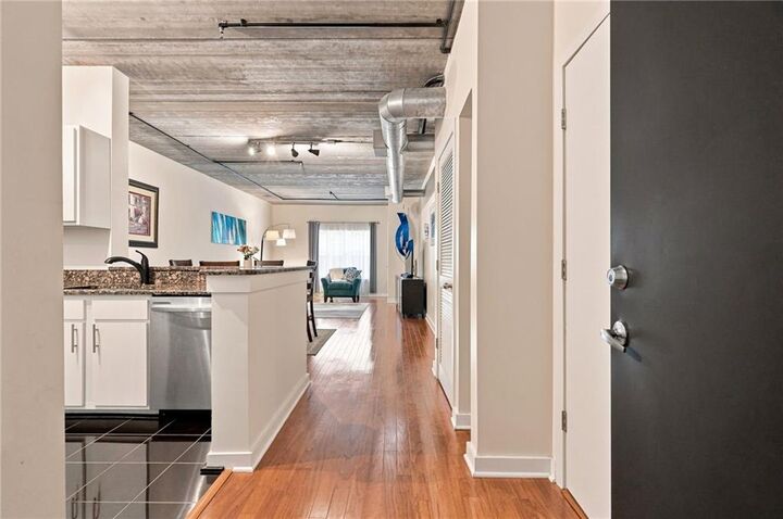 Property Photo: 800 Peachtree Street NE 1010 GA 30308