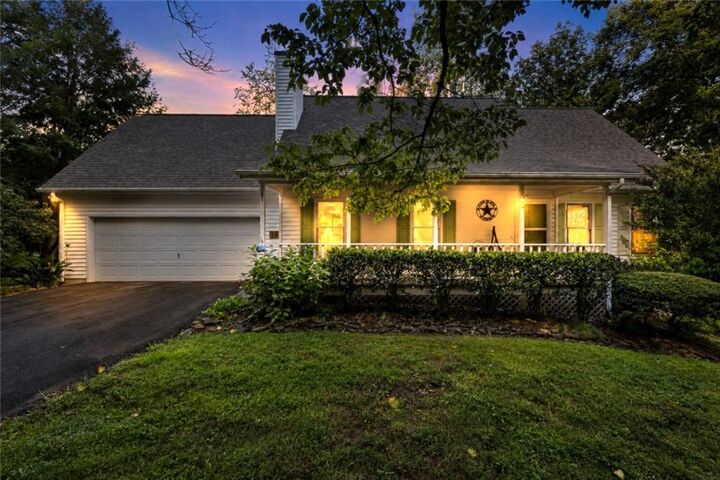 Property Photo: 641 Martins Grove Road GA 30533