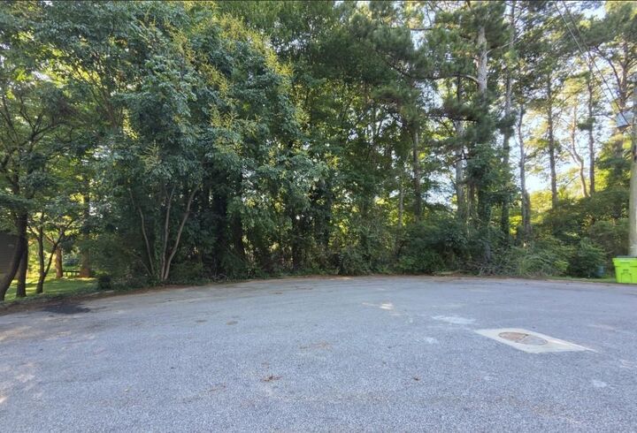 Property Photo: 3010 Landmark Drive SE GA 30094